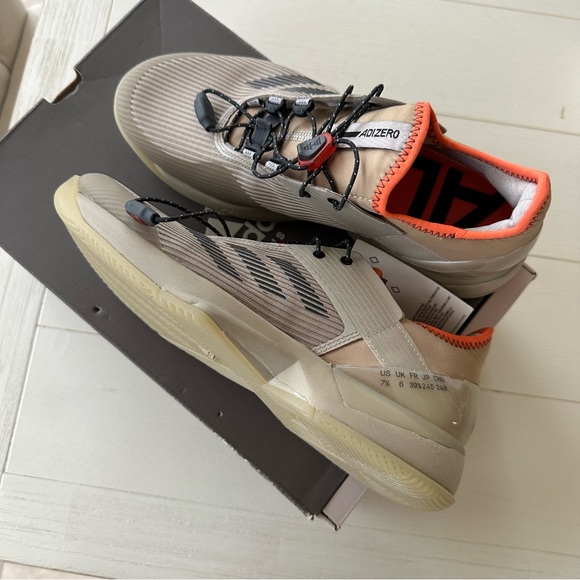 BRAND NEW ADIDAS TENNIS SNEAKER Adizero Ubersonic 3 Citified 'Light Brown - Picture 5 of 9